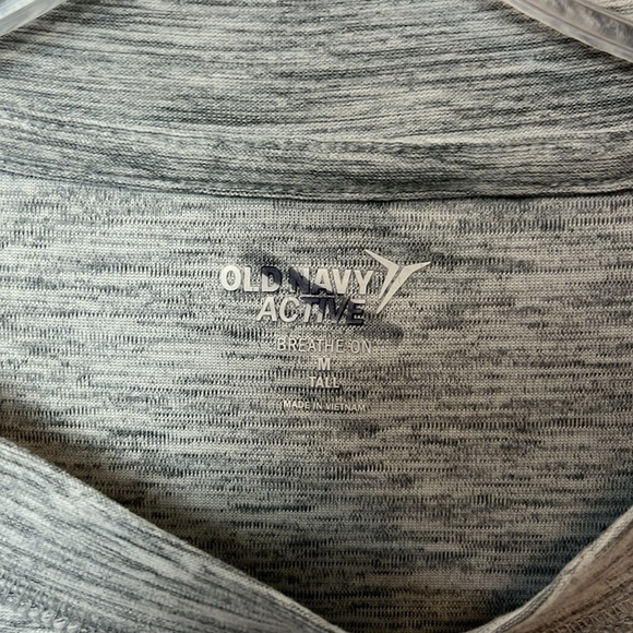 Old Navy Active Outfit Bundle - Picture 14 of 16